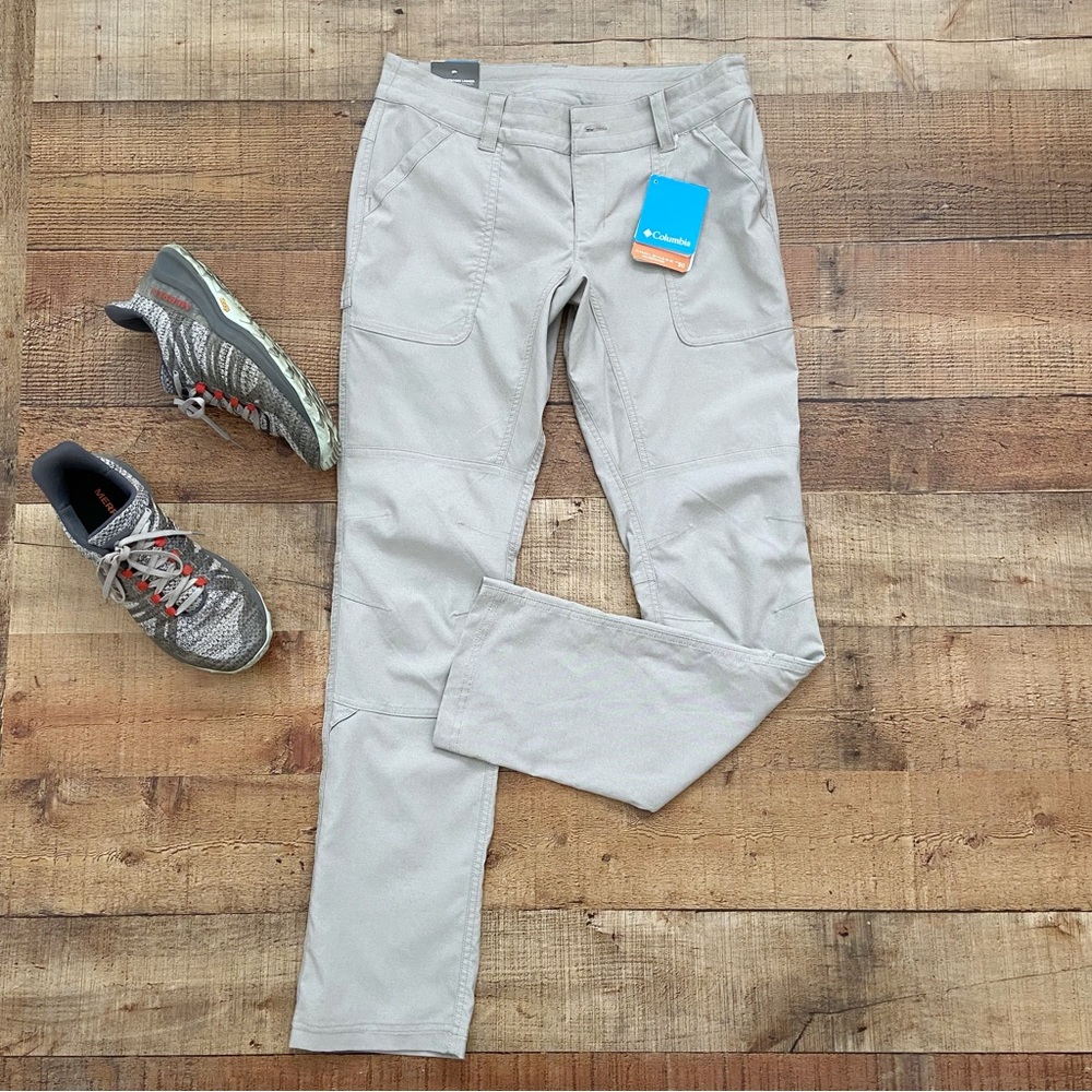 COLUMBIA Straight Leg Pilsner Peak Hiking Pants⭐️BRAND NEW W/TAG